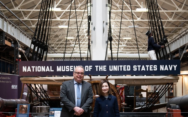 Deputy Secretary (Admin) of the Singapore Ministry of Defence Tours NHHC