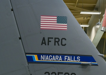 New fin flash added to KC-135 Stratotanker at 914th ARW