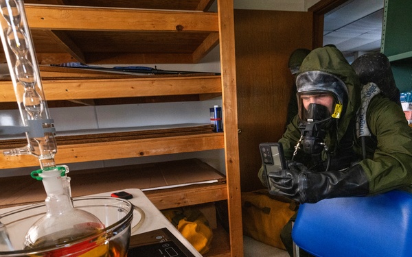 21st WMD-CST trains at Salem County Fire Academy