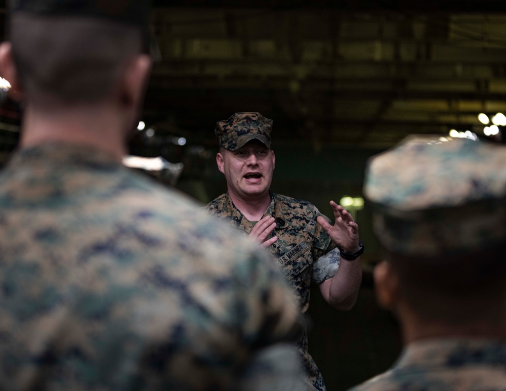 Kearsarge Hosts Marine Forces Command