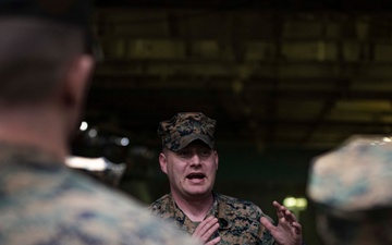 Kearsarge Hosts Marine Forces Command