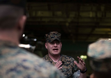 Kearsarge Hosts Marine Forces Command