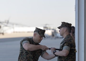 VMM-365 relief and appointment ceremony