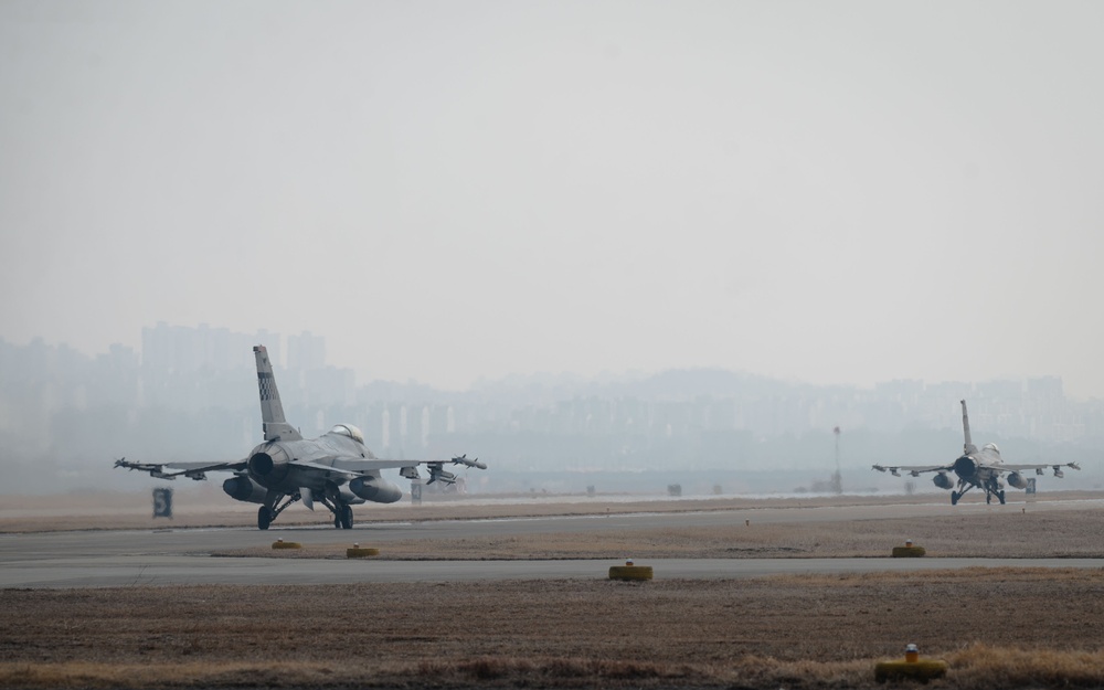 36th FS, FGS generate airpower at Suwon AB