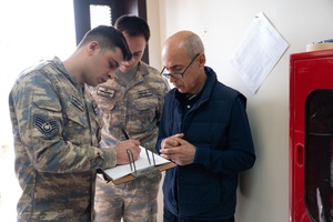 MACS-4 ATC Co. L conducts precision approach radar exercise (Radio)