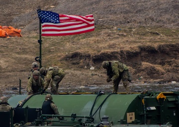 Freedom Shield 25 - ROK-US Joint Force Wet Gap Crossing