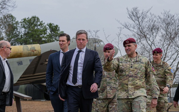 Secretary of the Army visits The 82nd Airborne Division