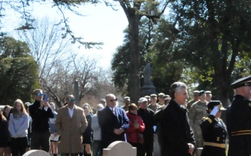 Army Reserve division celebrates former president’s 188th birthday