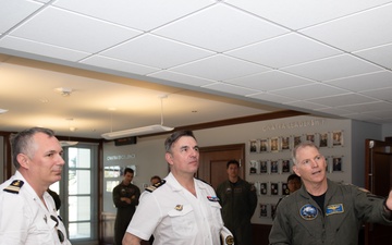 CNATRA Hosts Leaders from the French Navy