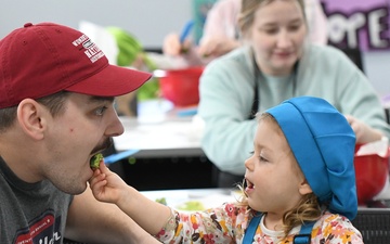 Fun with Food: Fort Drum families explore nutritious recipes with Family Advocacy Program educators