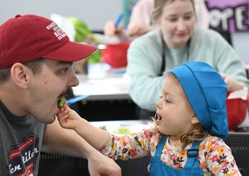 Fun with Food: Fort Drum families explore nutritious recipes with Family Advocacy Program educators
