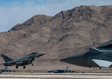 Red Flag-Nellis 25-2 Thundering Through the Desert