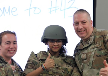 At Buffalo Career Day, New York Army and Air Guardsmen Showcase Service