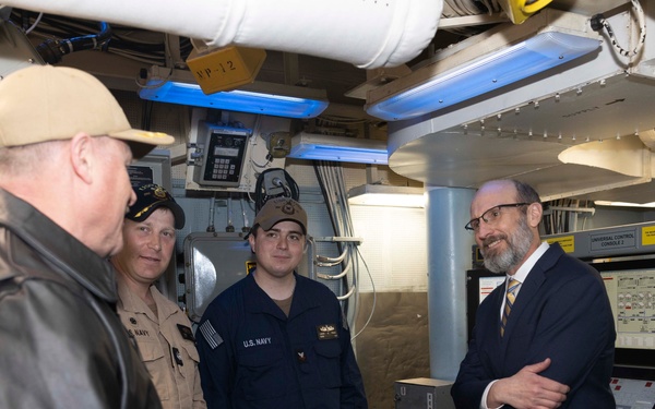 Acting SECNAV Visits Norfolk Warships