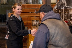 Recruits visit the California State Railroad Museum [Image 3 of 7]