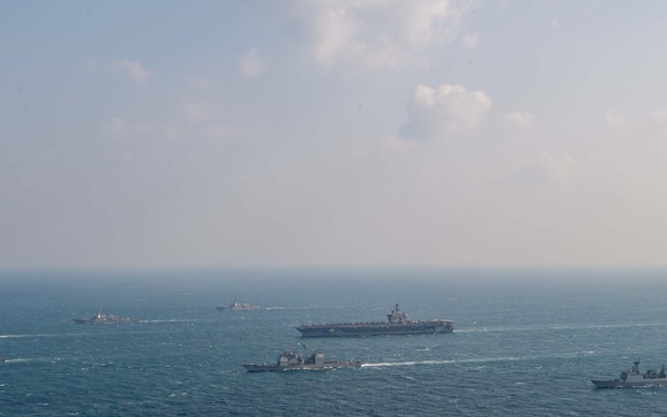 Carl Vinson Carrier Strike Group sails in formation with Republic of Korea Navy, Japan Maritime Self-Defense Force in trilateral naval exercise