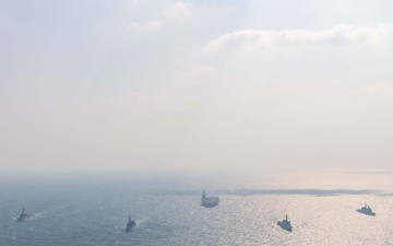 Carl Vinson Carrier Strike Group sails in formation with Republic of Korea Navy, Japan Maritime Self-Defense Force in trilateral naval exercise