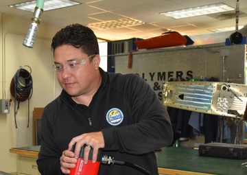 FRCSW Engineer Reshapes Navy Composite Repairs