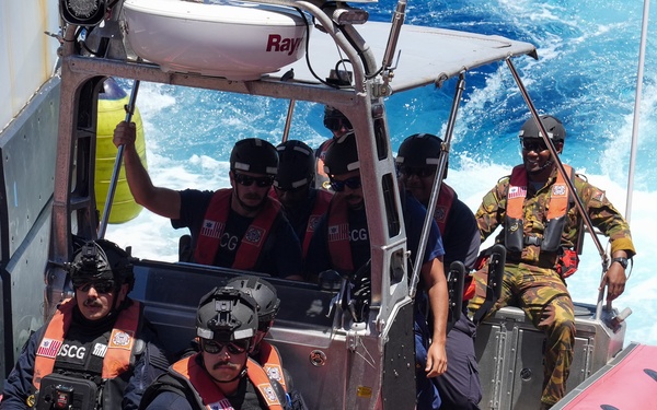 U.S. Coast Guard and Papua New Guinea shipriders conduct bilateral boardings