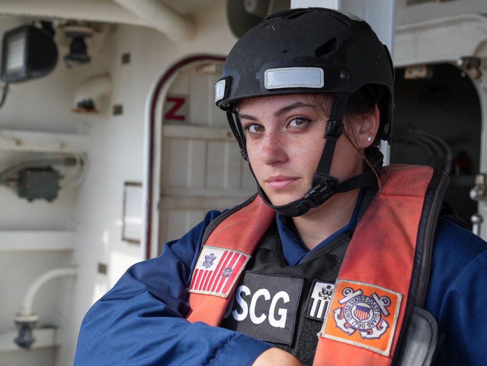 U.S. Coast Guard and Papua New Guinea shipriders conduct bilateral boardings