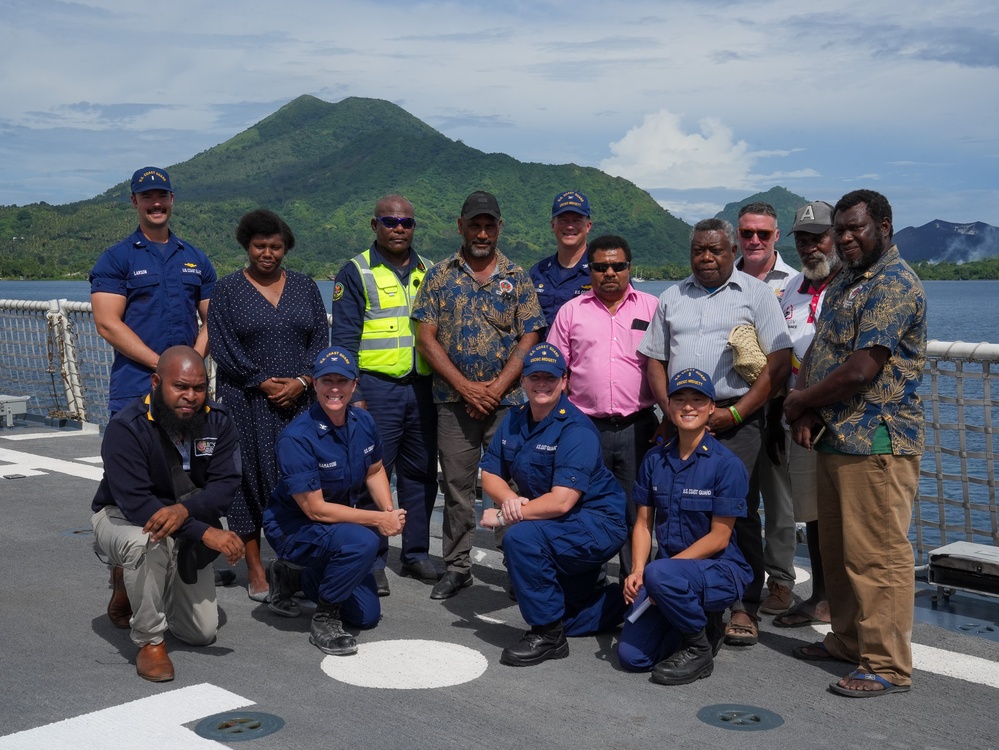 U.S. Coast Guard and Papua New Guinea shipriders conduct bilateral boardings