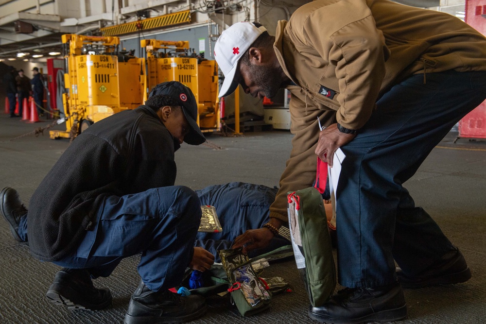 USS America (LHA 6) Conducts Medical Training