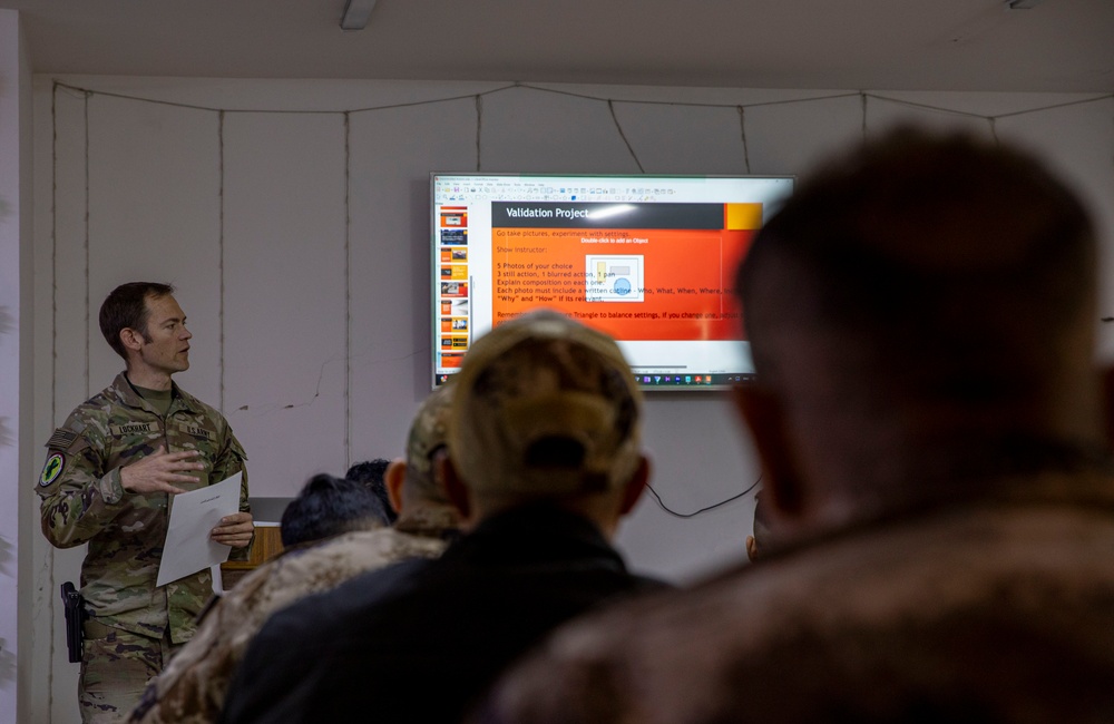 CSOJTF-Levant Instruct ISOF Soldiers on Media Practices