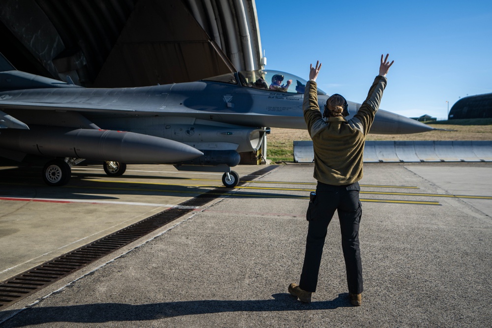 52nd Fighter Wing Commander Takes To The Skies During Turbo Weasel 2025