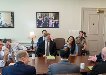 SD Hegseth Hosts Elon Musk at Pentagon