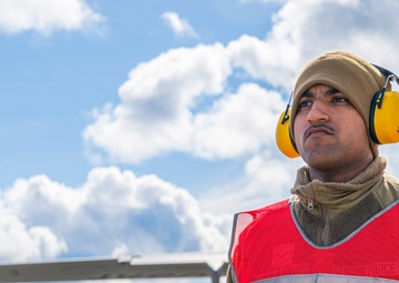 62d AW reiterates global airlift capabilities during seven-ship training