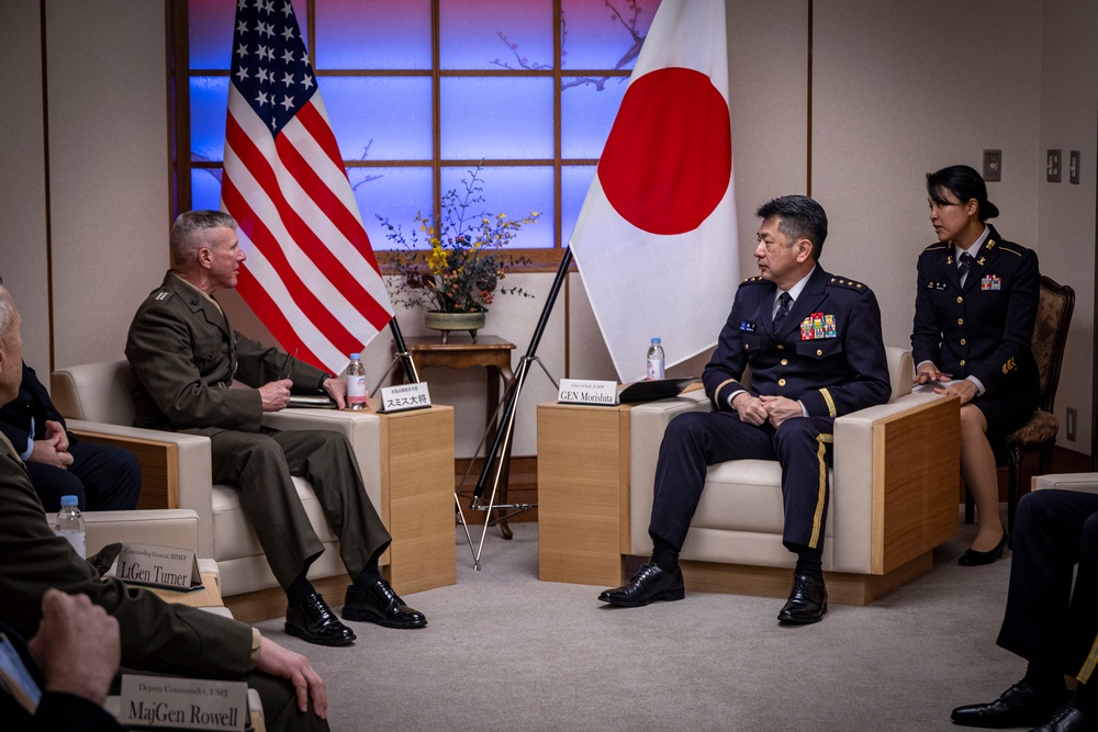 DVIDS - Images - Commandant, Gen. Eric M. Smith, Visits National ...