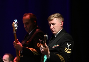 U.S. Navy Band performs in Pensacola on National Tour
