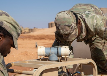 U.S. Army Soldiers Set Up Water Pump for Supply System at Al-Tanf Garrison, Syria