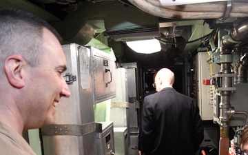 Council on Foreign Relations  visit to Submarine Capital of the World