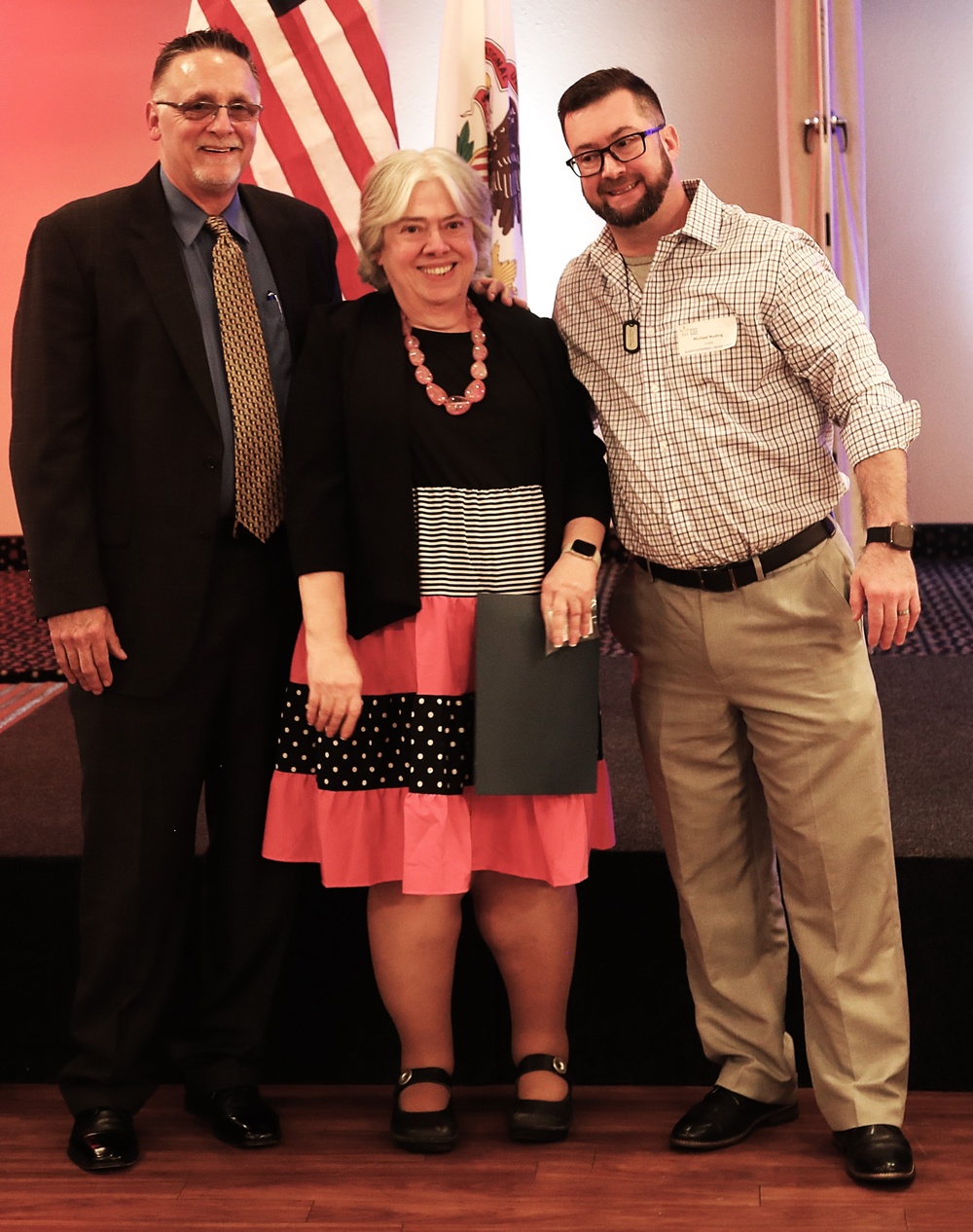 Illinois Army National Guard Commander Helps Award Scholarships in Names of Fallen Warriors