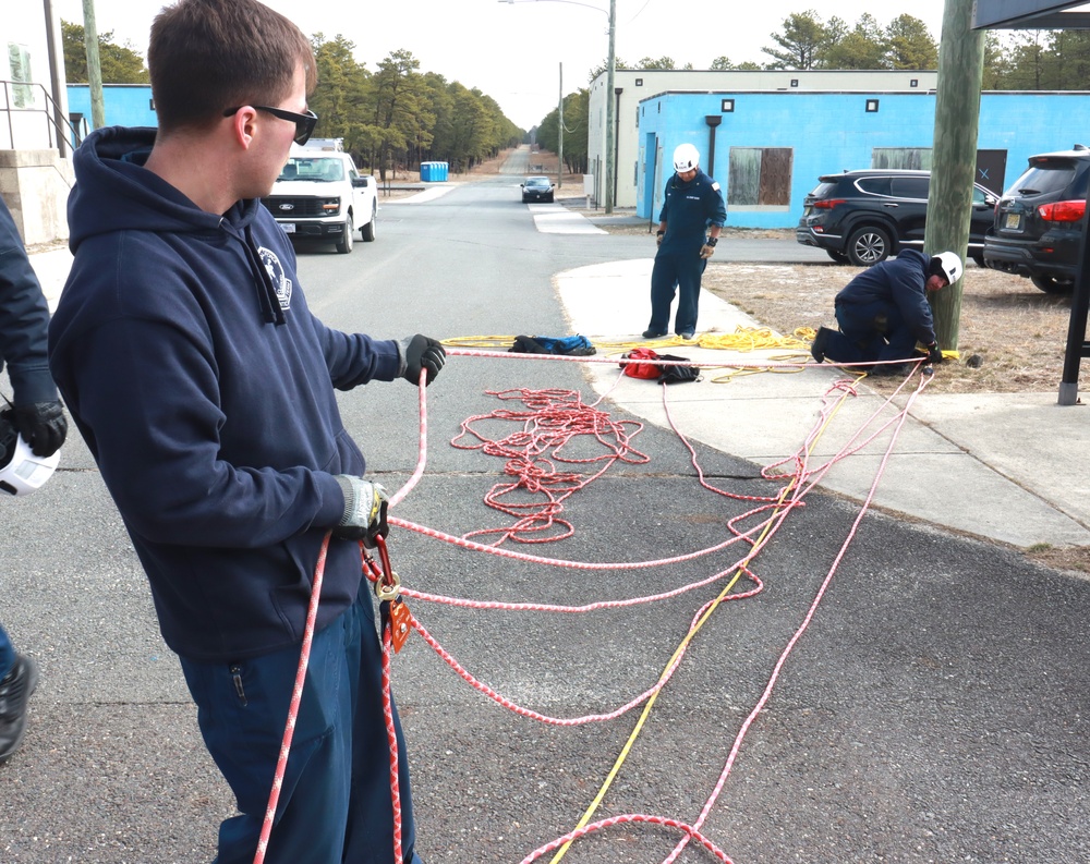 JB MDL - USCG ATLANTIC STRIKE TEAM RESCUE TRAINING