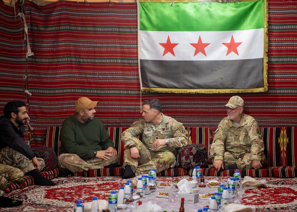 10th Mountain soldiers meet with partner forcess
