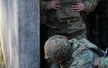 2CR Combat Engineers conduct Counter-Mobility Demolition Range