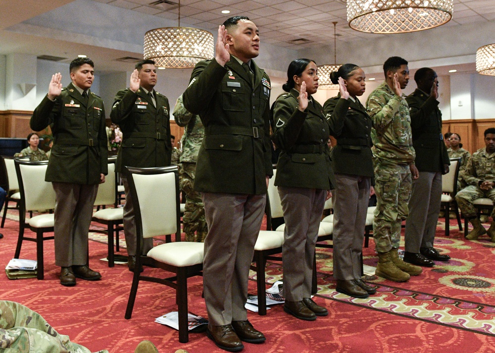 U.S. Citizenship Naturalization Oath Ceremony