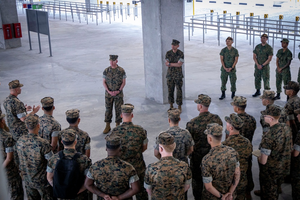Commandant, General Eric M. Smith, Visits SAFTI-City