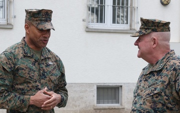II MEF Commanding General visits MARFOREUR/AF