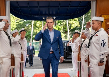USINDOPACOM hosts U.S. Secretary of Defense Pete Hegseth