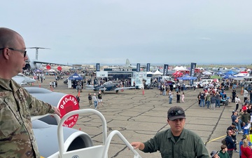 Sacramento Capital Airshow Attendees Tour KC-135