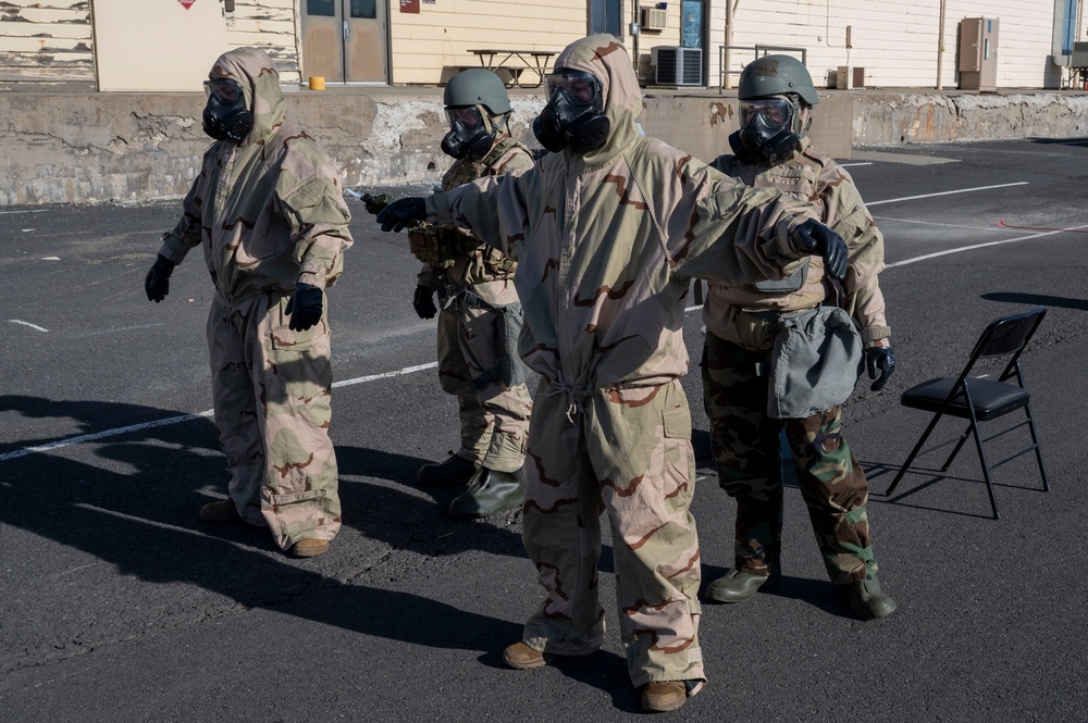 Emergency management specialists conduct contamination control area training
