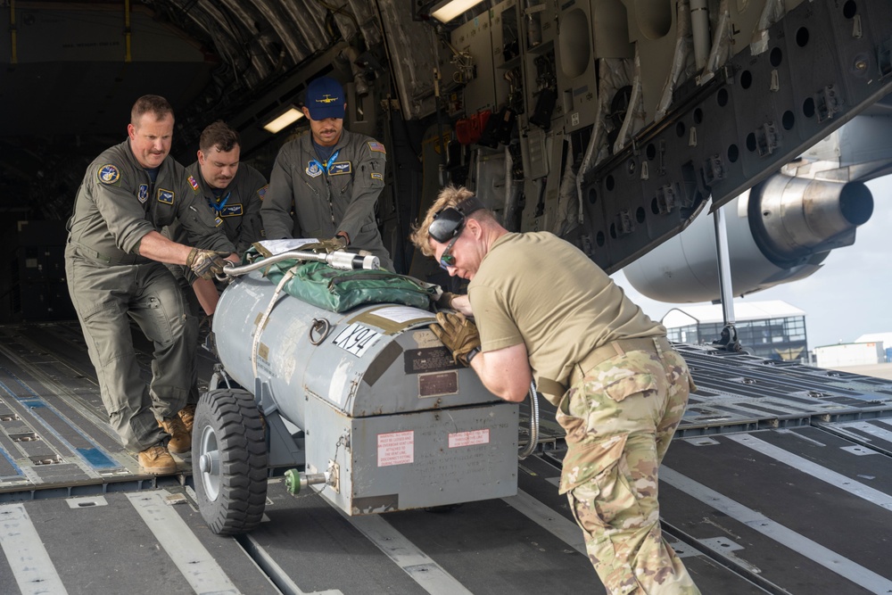 PACAF C-17 arrives at Avalon Australian International Airshow 2025