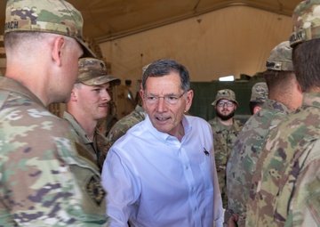 Senator John Barrasso Expresses Gratitude to Wyoming National Guard Soldiers at Al-Tanf Garrison, Syria