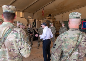 enator John Barrasso Thanks Wyoming National Guard Soldiers for Their Service and Contributions to Regional Security at Al-Tanf Garrison, Syria