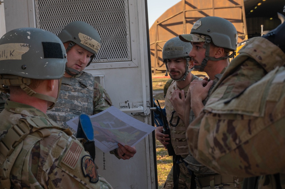 Silver Flag in Action: CE Airmen prepare for wartime challenges
