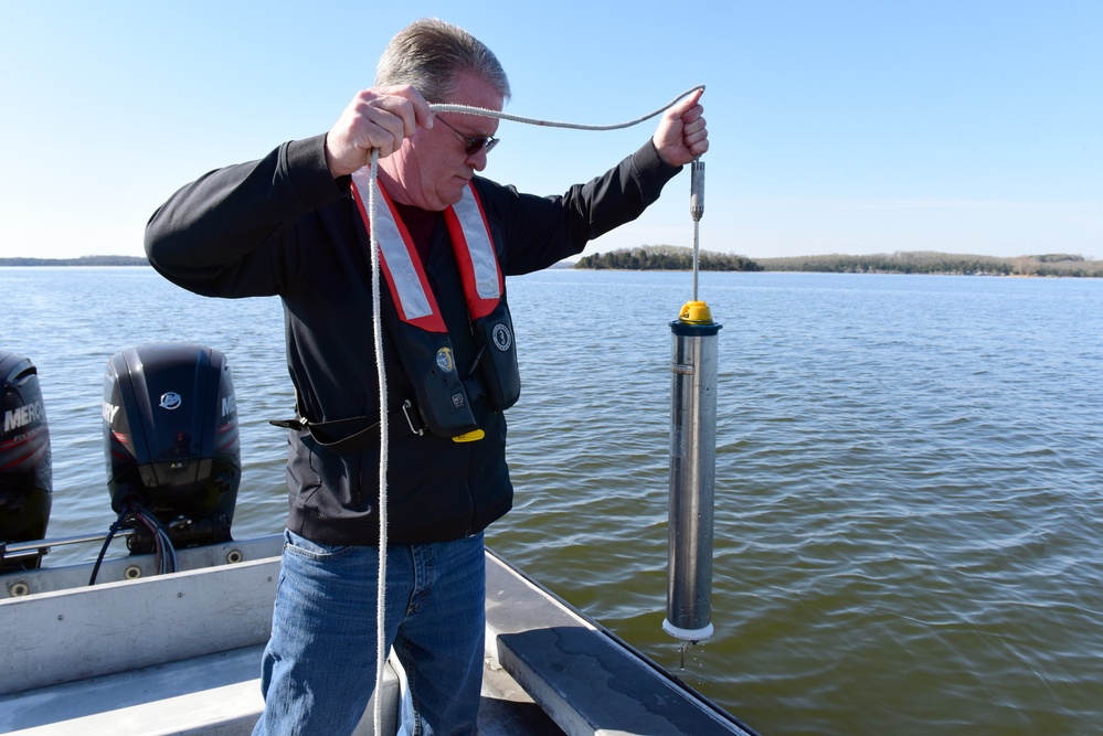 Water Quality Program manager lauded for navigating Nashville District through murky waters