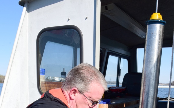 Water Quality Program manager lauded for navigating Nashville District through murky waters